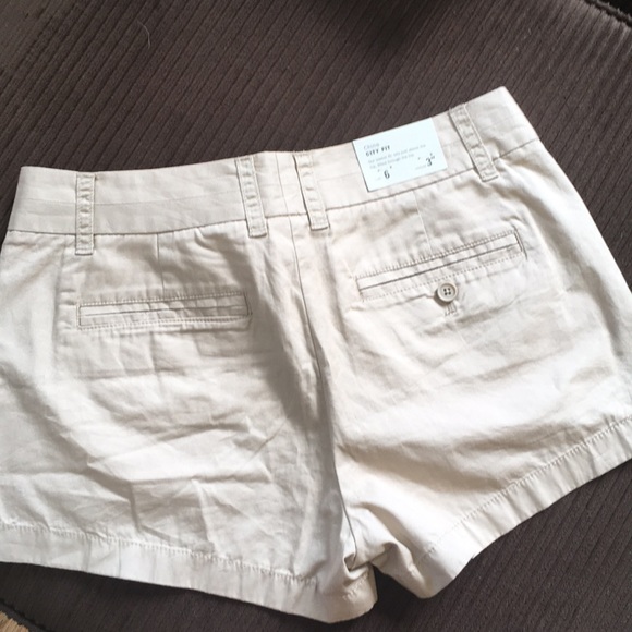 J Crew khaki chino short SIZE 6 - Picture 4 of 5